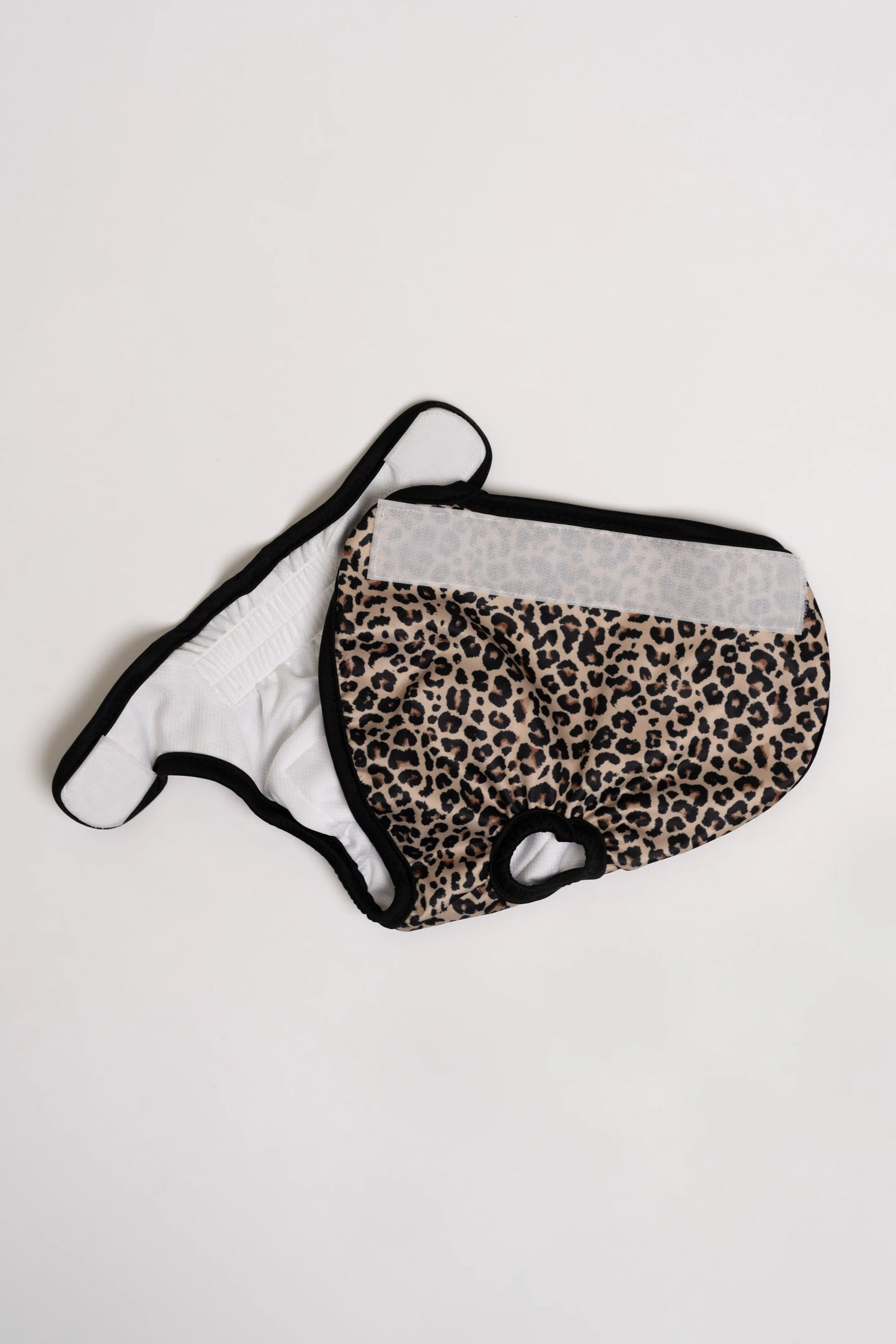 LOU & CO. - Läufigkeitshöschen – Leo-Print