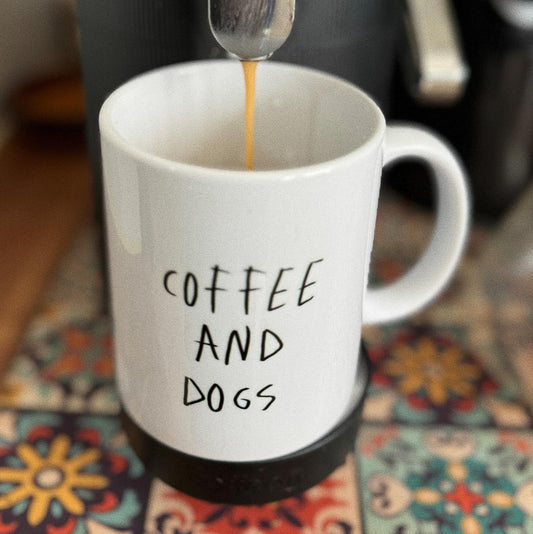 LUNA.LIEBE - Tasse "COFFEE AND DOGS"