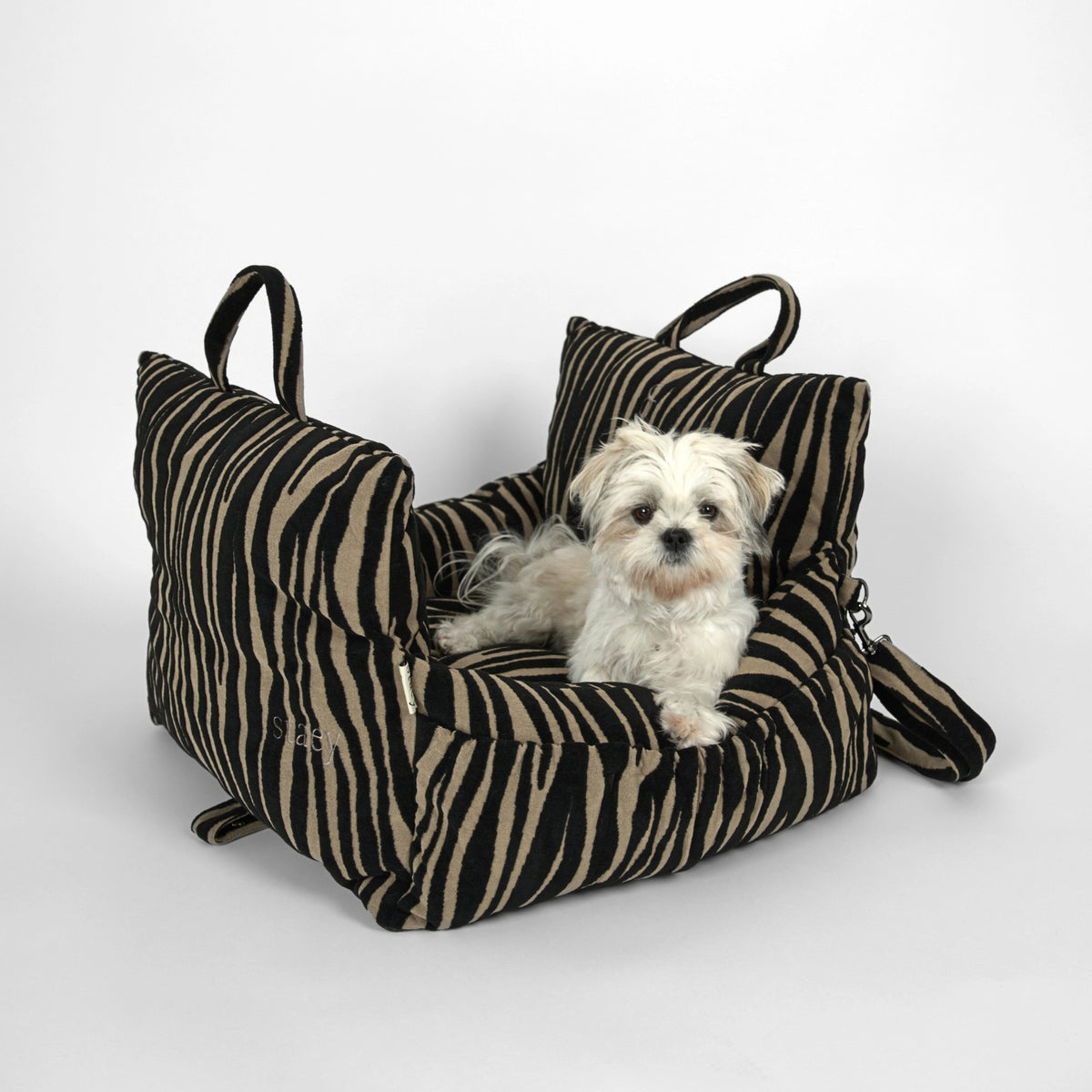 STAEY – Lara 2.0 Hundeautositz Zebra