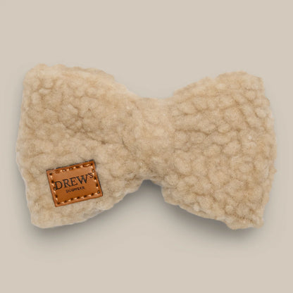 DREW’S DOGWEAR - Teddy-Fliege fürs Hundehalsband – Beige