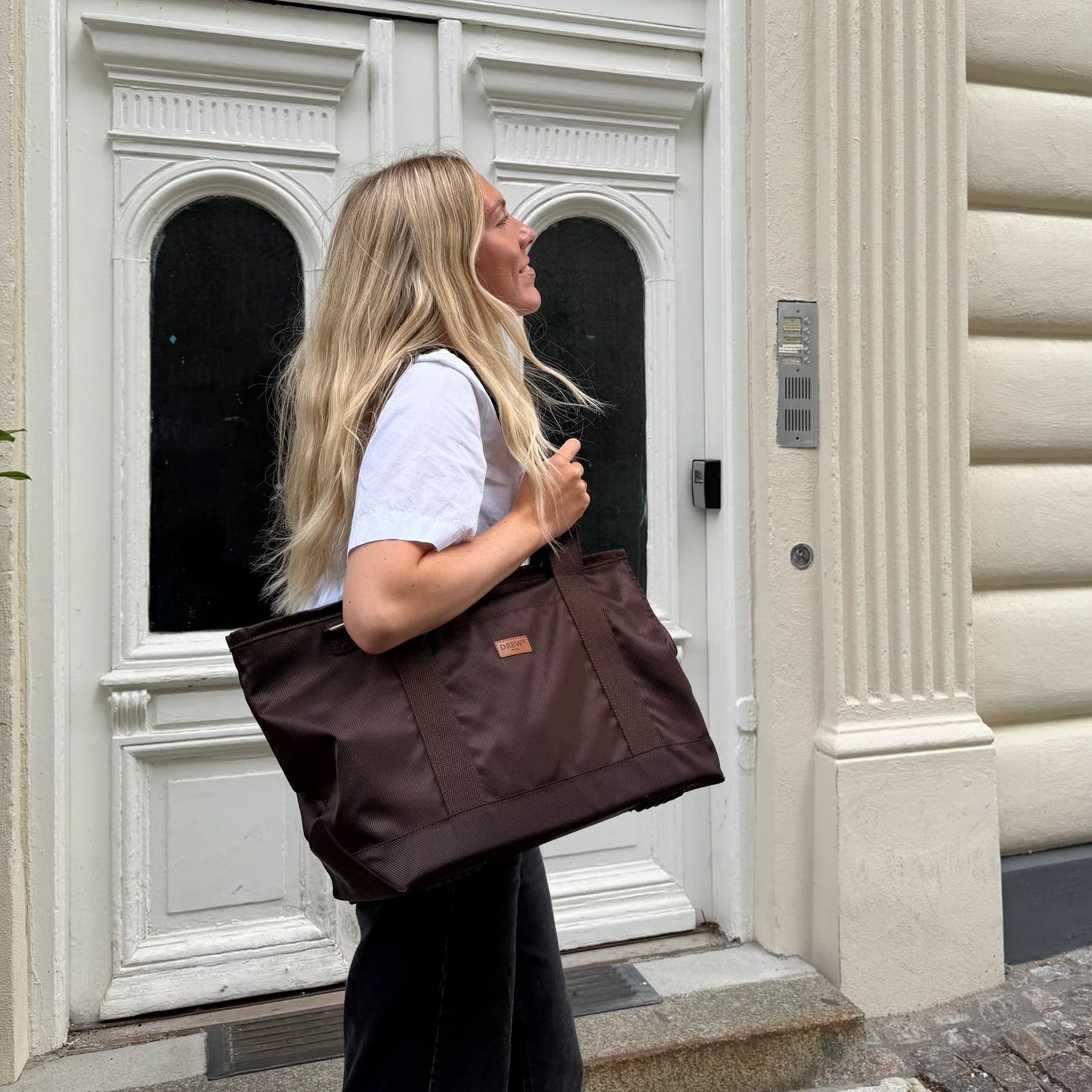 DREW’S DOGWEAR – Cali Hundetasche mit Teddyfutter Brown