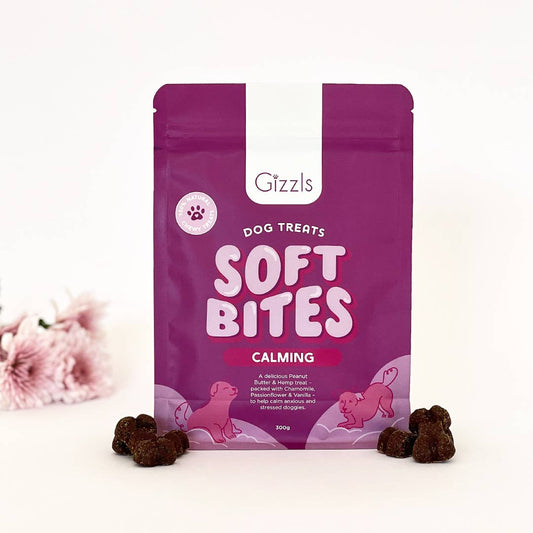 GIZZLS - Beruhigende Soft Hanf-Leckerlis für Hunde (300g)