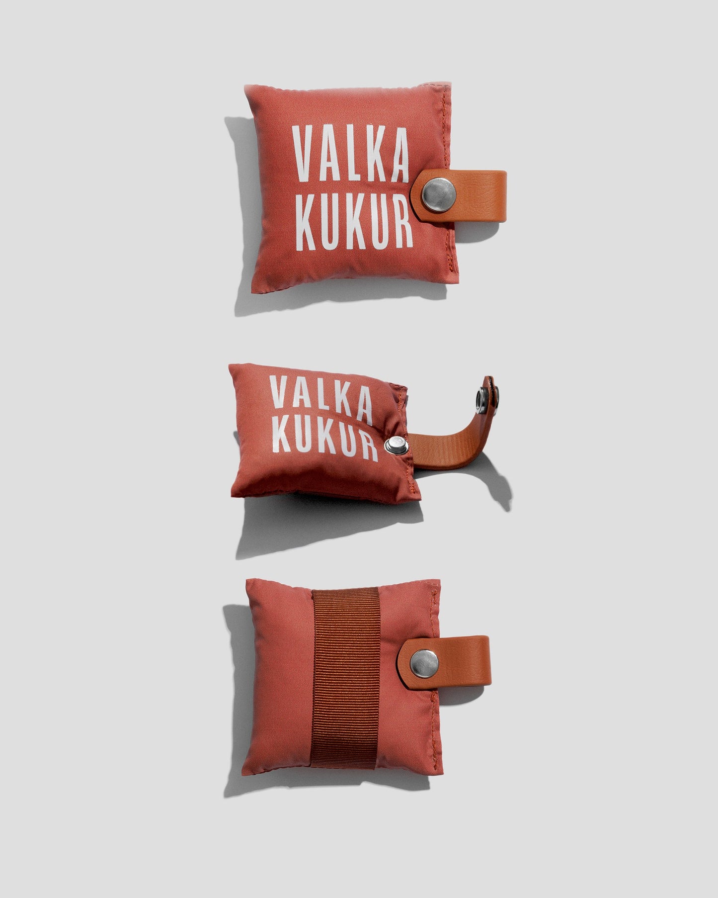 VALKA KUKUR - ESS Pillow Tag