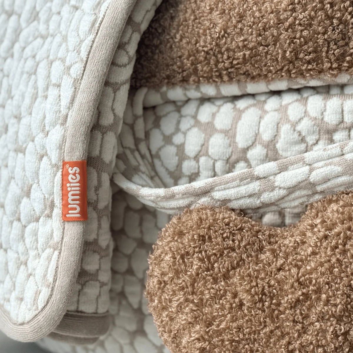 LUMIIES - THE STUDIO BLANKET – Ultraweiche Hundedecke | Cloudy Pebble
